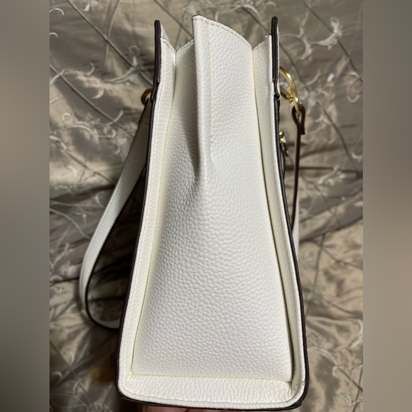 Nanette Lepore White Tote With Gold Hardware & Floral Scarf (No Call Outs) - Picture 9 of 14